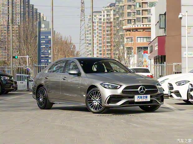 北京奔馳 奔馳C級(jí) 2022款 改款 C 260 L 運(yùn)動(dòng)版