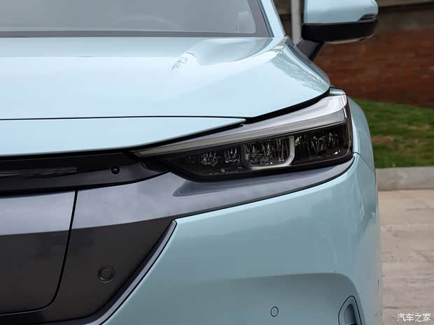 广汽本田 e:NP1 极湃1 2022款 510km 绽极版