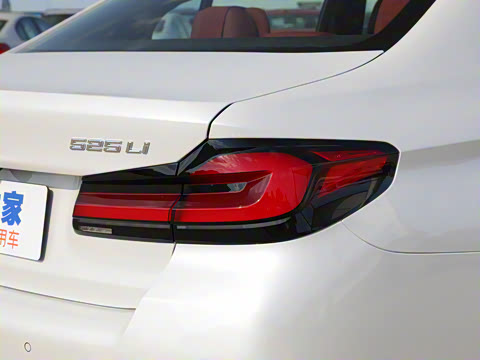 2022款 改款二 525Li M运动套装 2022款 改款二 525Li M运动套装
