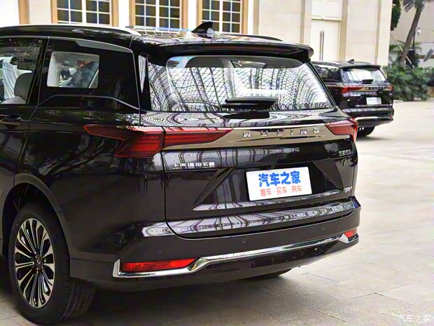 上汽通用五菱 五菱凱捷 2023款 混動(dòng)鉑金版