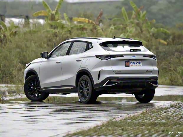 长安汽车 长安欧尚X5 PLUS 2023款 1.5T DCT智趣AI版