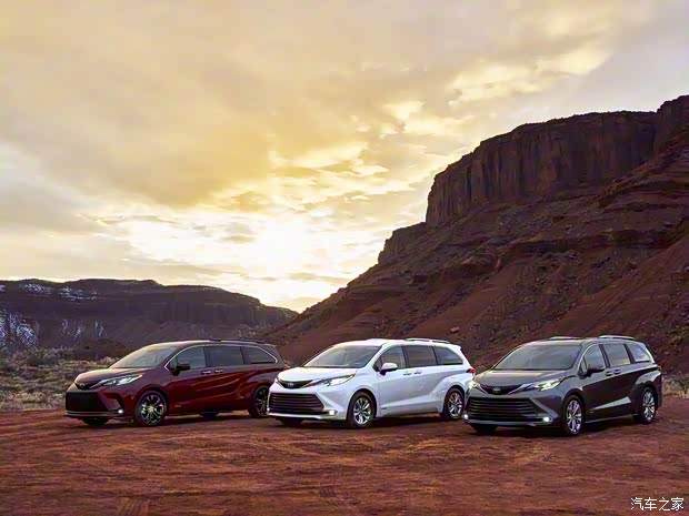 丰田(进口) SIENNA 2021款 2.5L混动 四驱Limited 7座 美国版