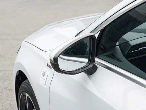 2023款 改款 Sportback 35 TFSI 时尚运动型 2023款 改款 Sportback 35 TFSI 时尚运动型