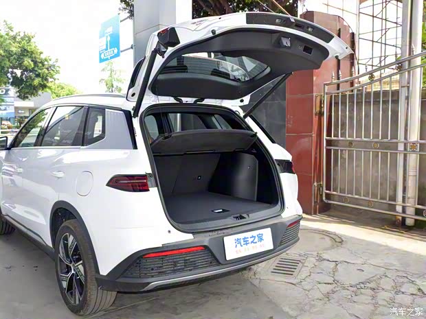 比亞迪 宋Pro新能源 2023款 DM-i 高配版