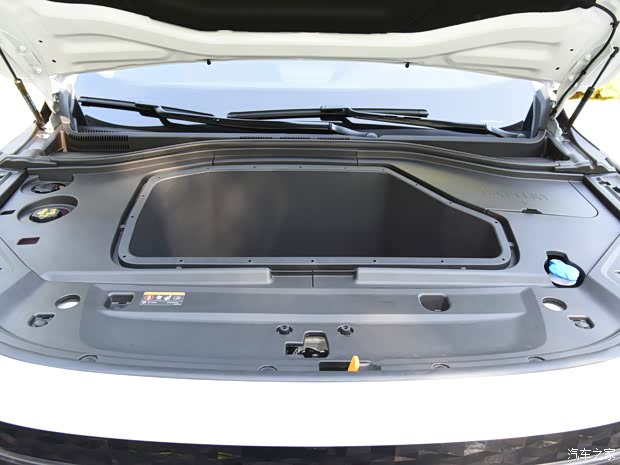 雷达汽车 雷达RD6 2023款 550km 创客版 雷达汽车 雷达RD6 2023款 550km 创客版