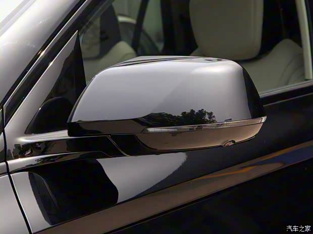 上汽通用五菱 新寶駿RS-7 2020款 基本型