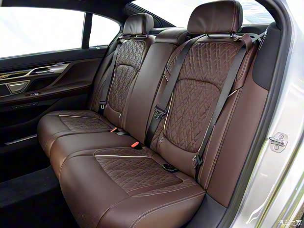 宝马(进口) 宝马7系 2019款 740Li