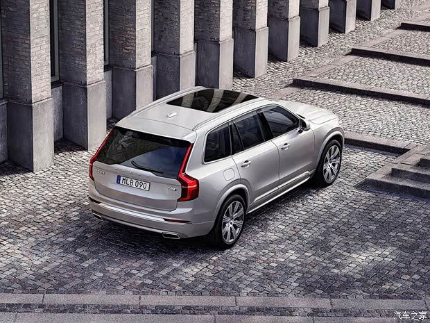 沃尔沃(进口) 沃尔沃XC90新能源 2020款 T8 基本型 7座