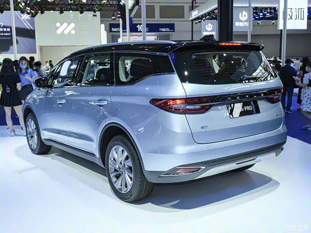 睿蓝汽车 枫叶80v PRO 2022款 PRO 舒享型长续航版 睿蓝汽车 枫叶80v PRO 2022款 PRO 舒享型长续航版