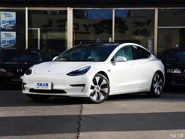 特斯拉(进口) Model 3(进口) 2019款 Performance高性能全轮驱动版 特斯拉(进口) Model 3(进口) 2019款 Performance高性能全轮驱动版