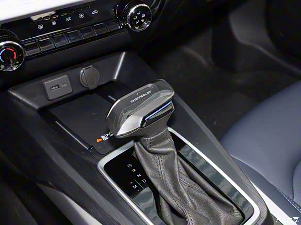 上汽通用雪佛蘭 科魯澤 2024款 1.5L 自動(dòng)悅享版 上汽通用雪佛蘭 科魯澤 2024款 1.5L 自動(dòng)悅享版