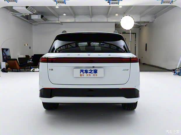 小鵬汽車 小鵬G9 2022款 兩驅(qū)基本型