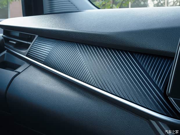 日產(chǎn)(進(jìn)口) Note 2024款 e-Power 日本版