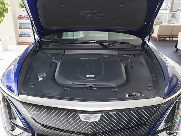 上汽通用凯迪拉克 LYRIQ锐歌 2022款 后驱长续航豪华版 上汽通用凯迪拉克 LYRIQ锐歌 2022款 后驱长续航豪华版
