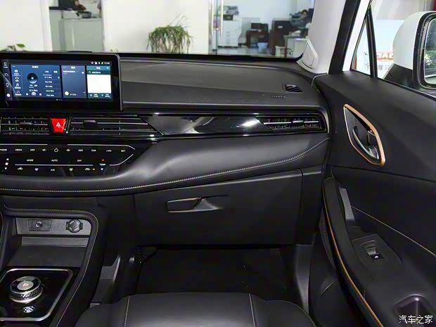 江汽集团 思皓E40X 2021款 基本型