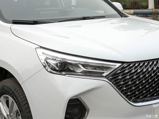 长城汽车 哈弗M6 2021款 PLUS 1.5T 手动精英智联型