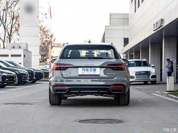 奥迪(进口) 奥迪A4(进口) 2022款 Avant 40 TFSI 先锋派星辰版