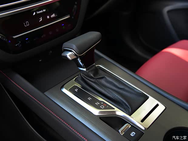 長安汽車 長安CS35 PLUS 2019款 1.4T DCT智聯(lián)藍鯨版