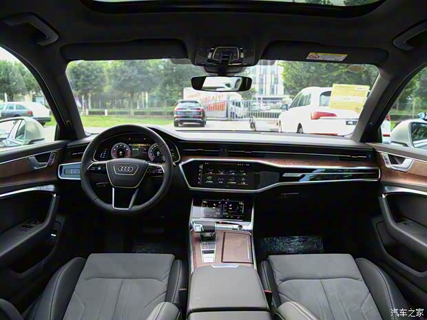 一汽-大众奥迪 奥迪A6L 2023款 45 TFSI quattro 动感型 一汽-大众奥迪 奥迪A6L 2023款 45 TFSI quattro 动感型