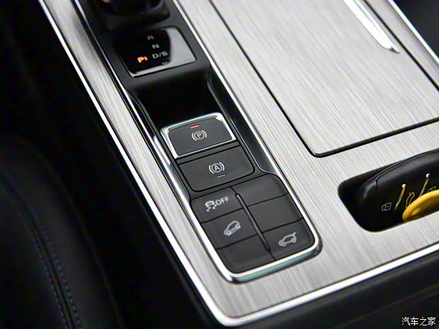 上汽集團(tuán) 榮威RX5 2021款 PLUS 基本型