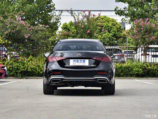 北京奔馳 奔馳C級(jí) 2022款 C 260 L 運(yùn)動(dòng)版