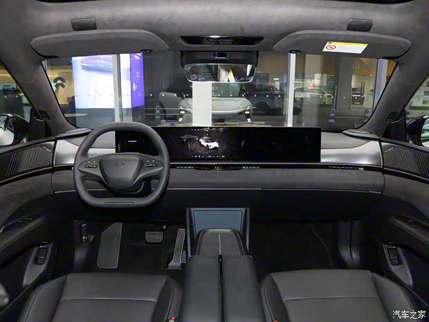 吉利汽车 极越01 2023款 性能版