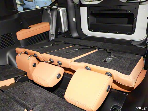 路虎(進(jìn)口) 路虎衛(wèi)士 2023款 130 3.0T P400 HSE