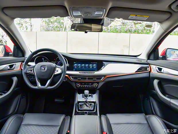 长安汽车 逸动 2018款 XT 1.6L GDI 自动风潮型