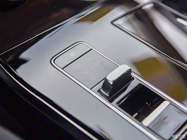星途 星途-LX 2019款 1.6T 星睿版 星途 星途-LX 2019款 1.6T 星睿版