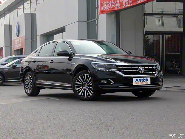 上汽大众 帕萨特 2019款 380TSI 豪华版 上汽大众 帕萨特 2019款 380TSI 豪华版