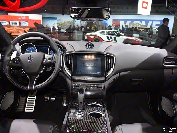 玛莎拉蒂 Ghibli 2019款 基本型 玛莎拉蒂 Ghibli 2019款 基本型