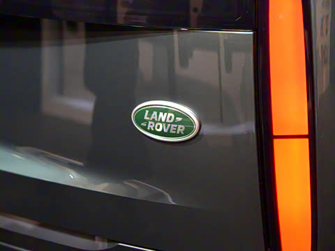 2023款 3.0 L6 400PS 典范加长版 2023款 3.0 L6 400PS 典范加长版