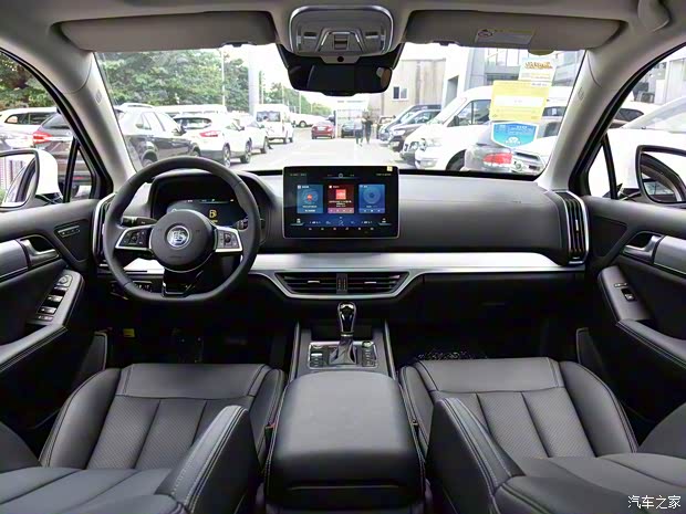 比亚迪 唐 2018款 2.0T 自动智联尊荣型 7座 比亚迪 唐 2018款 2.0T 自动智联尊荣型 7座