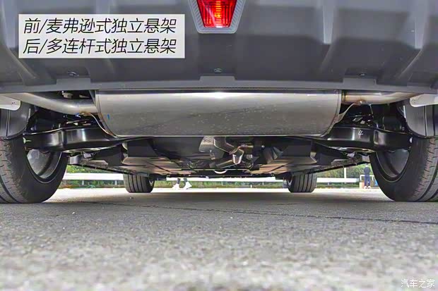 長(zhǎng)安汽車 長(zhǎng)安UNI-V 2022款 1.5T 尊貴型