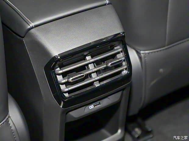 上汽集团 MG ONE 2022款 β-科技时尚系列 1.5T 标准版