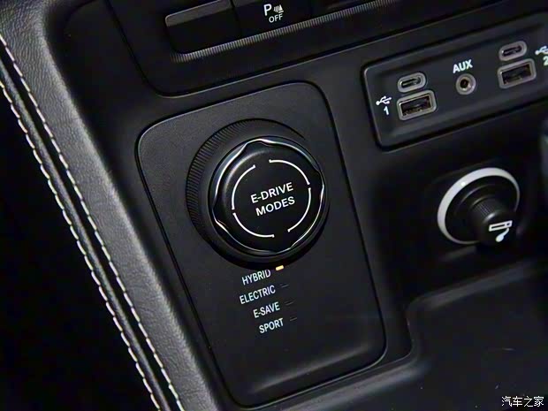 广汽菲克Jeep 指挥官新能源 2019款 插电混动版