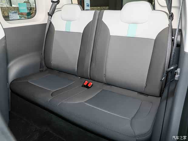 长安汽车 长安Lumin 2022款 210km 基本型