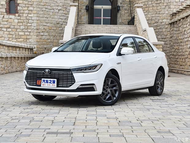 比亞迪 秦新能源 2019款 高續(xù)航版豪華型