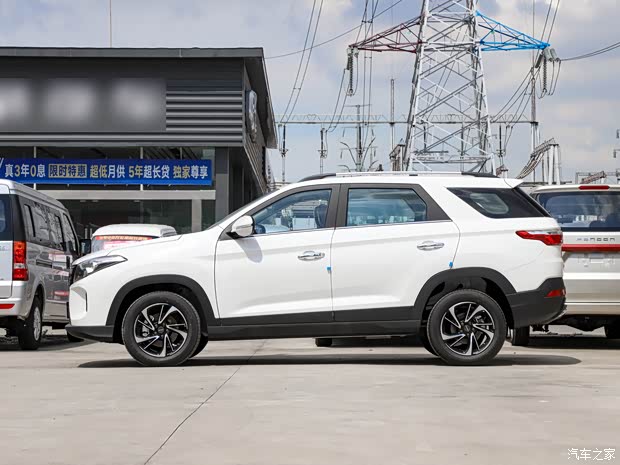 東風(fēng)小康 風(fēng)光S560 2022款 1.5T CVT精英型