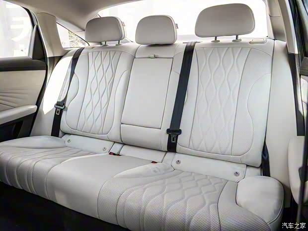 上汽集團 榮威D7 2023款 DMH