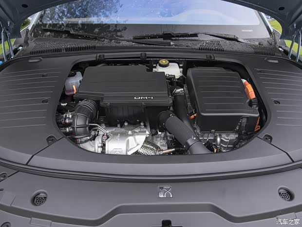 比亚迪 汉 2023款 DM-i 冠军版 200KM 旗舰型