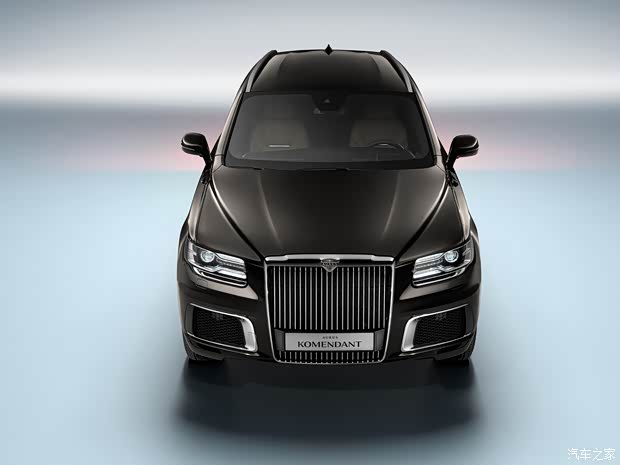 Aurus Komendant 2022款 基本型 Aurus Komendant 2022款 基本型