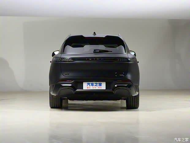 嵐圖汽車(chē) 嵐圖FREE 2022款 DNA Design 純電版