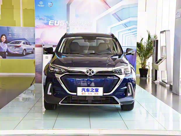 北汽新能源 北汽新能源EX5 2019款 悦潮版