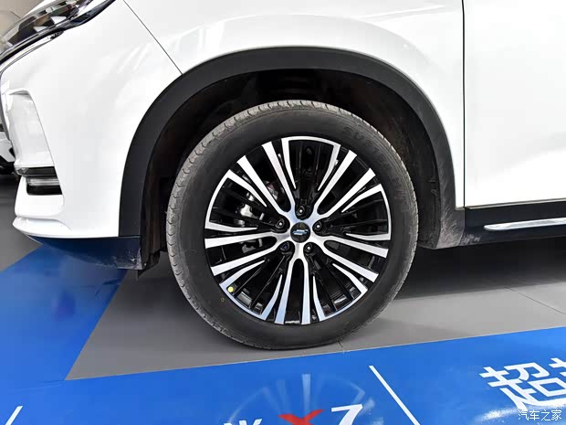 长安汽车 长安欧尚X7 2020款 1.5T 自动旗舰型