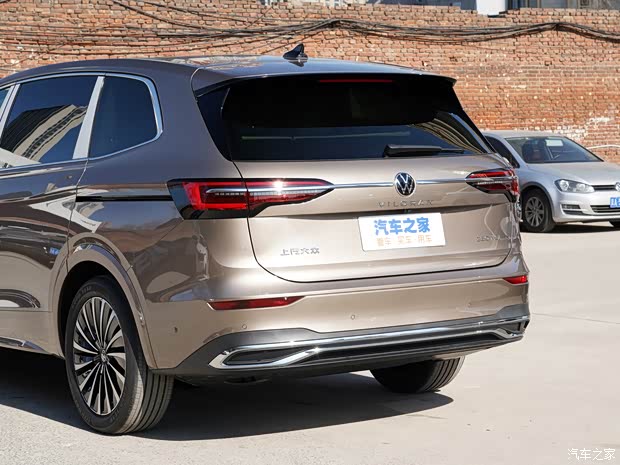 上汽大众 威然 2022款 380TSI 尊贵版