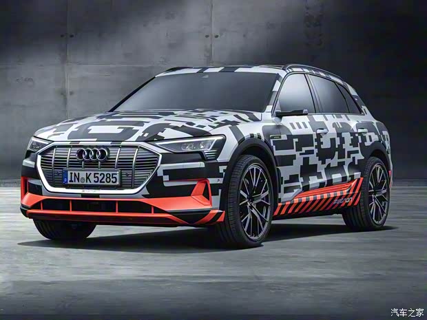 奥迪(进口) e-tron quattro 2018款 Prototype 奥迪(进口) e-tron quattro 2018款 Prototype