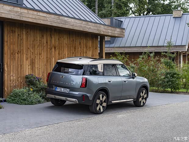 MINI MINI COUNTRYMAN 2024款 C MINI MINI COUNTRYMAN 2024款 C