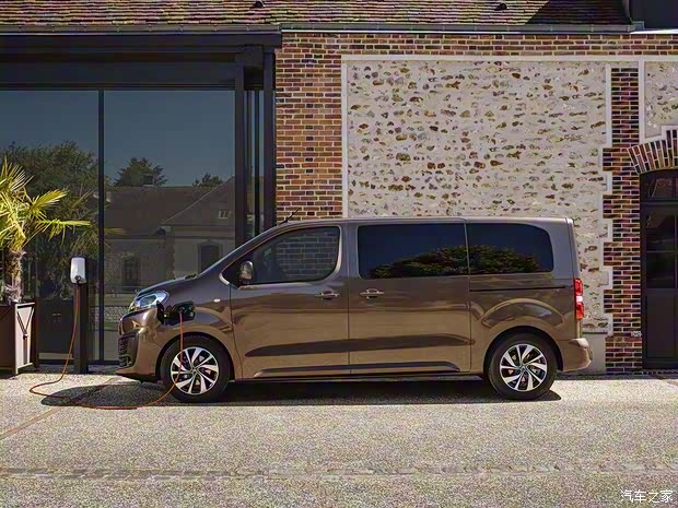 雪铁龙(进口) ë-SPACETOURER 2020款 基本型