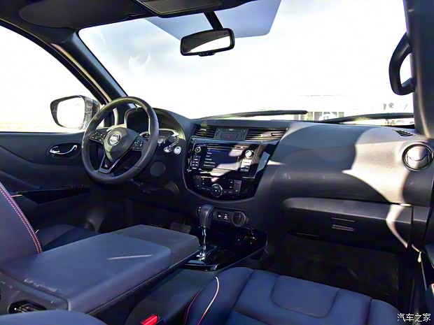 日产(进口) 纳瓦拉(海外) 2018款 Dark Sky